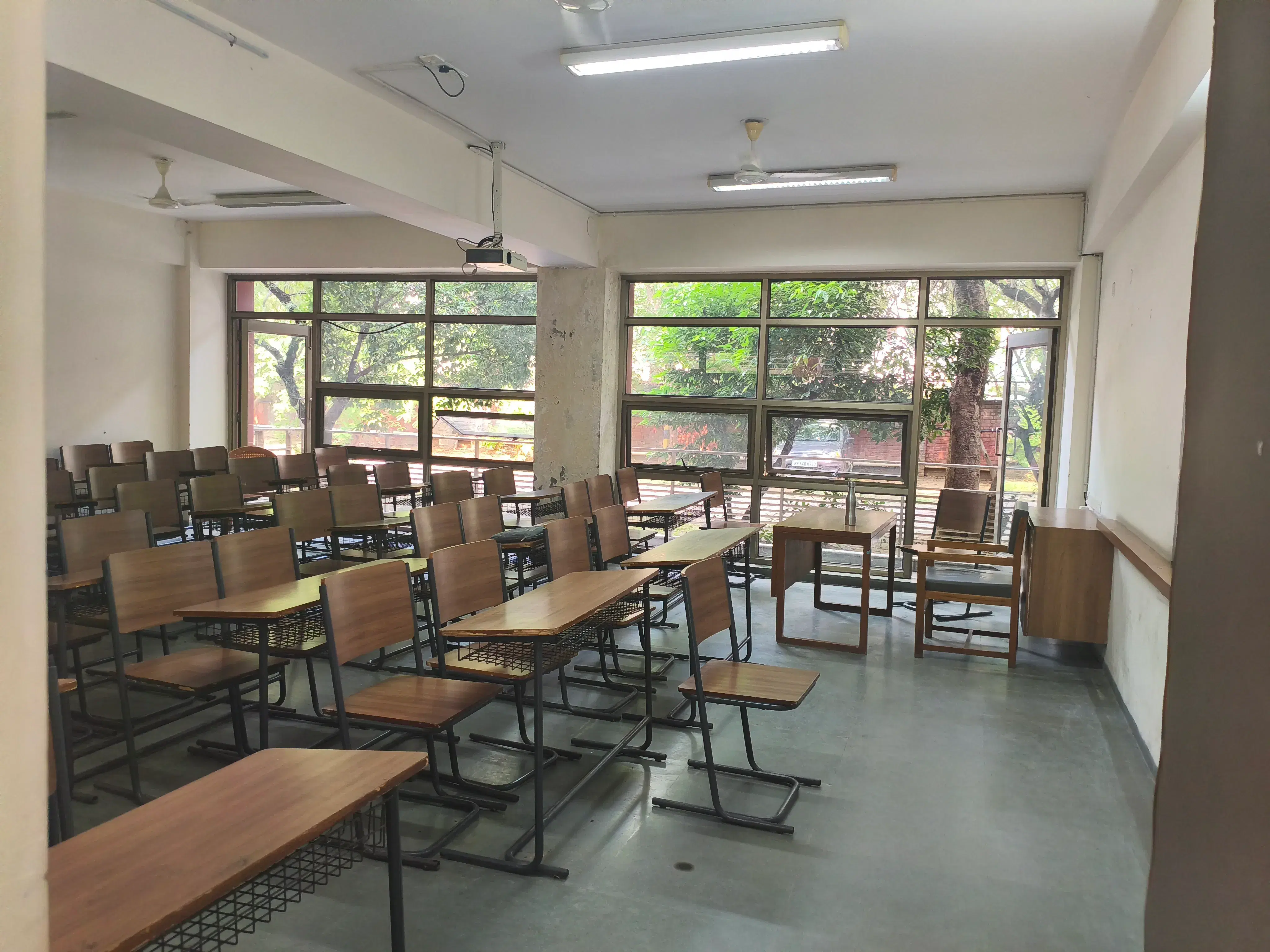 LSR Delhi Academic Building photo 12